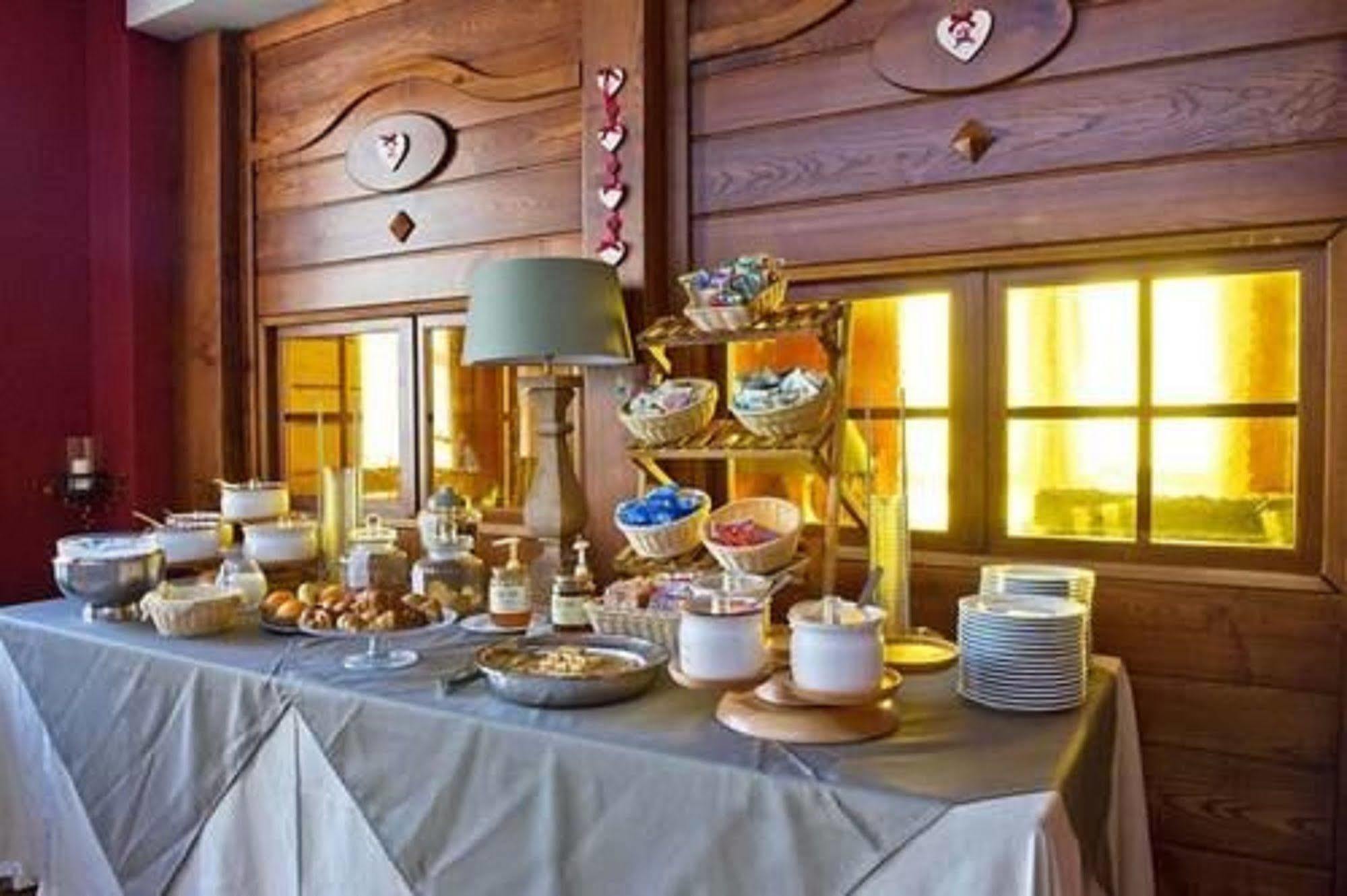 Hotel Rendez Vous Châtillon Exteriér fotografie
